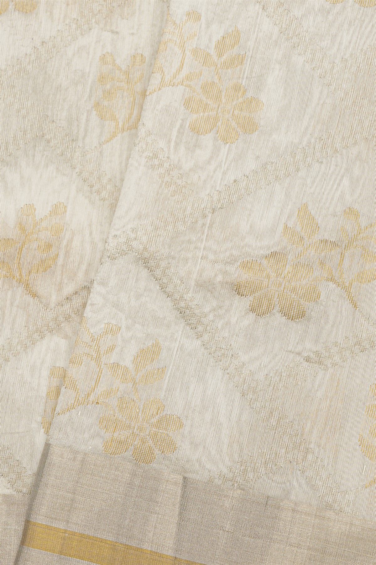 Chanderi Silk Off White Saree With Floral And Leaf Body