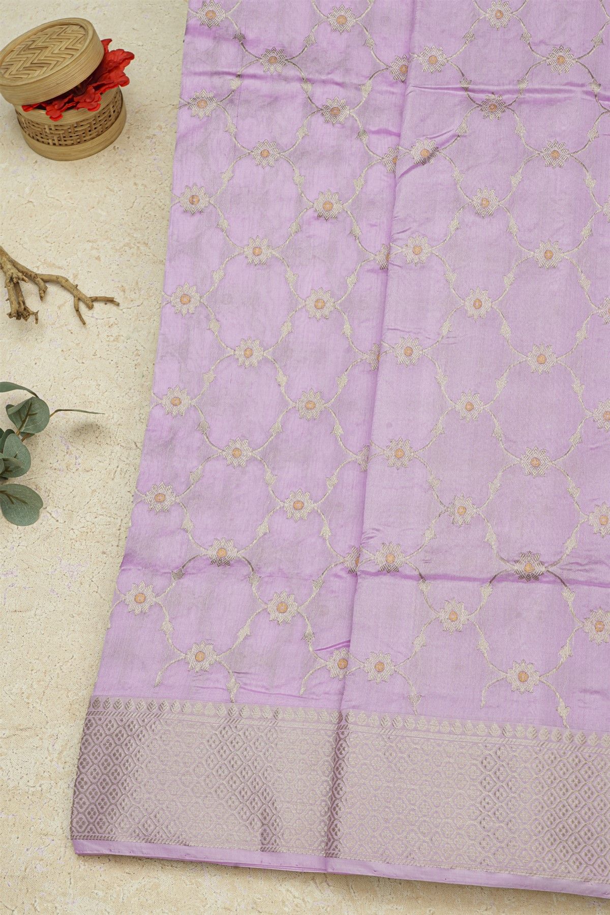 Chanderi Silk Lavender Saree With Florals In Cross Checks Border