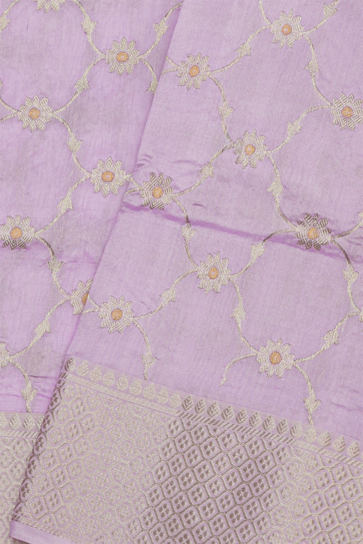 Chanderi Silk Lavender Saree With Florals In Cross Checks Border