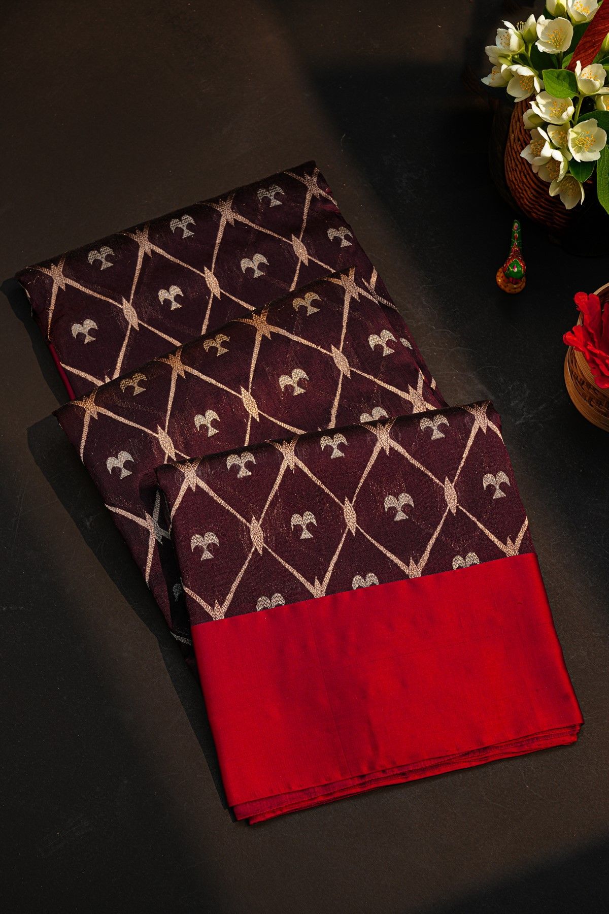 Chanderi Silk Brown Saree With Floral Butti Jaal Body