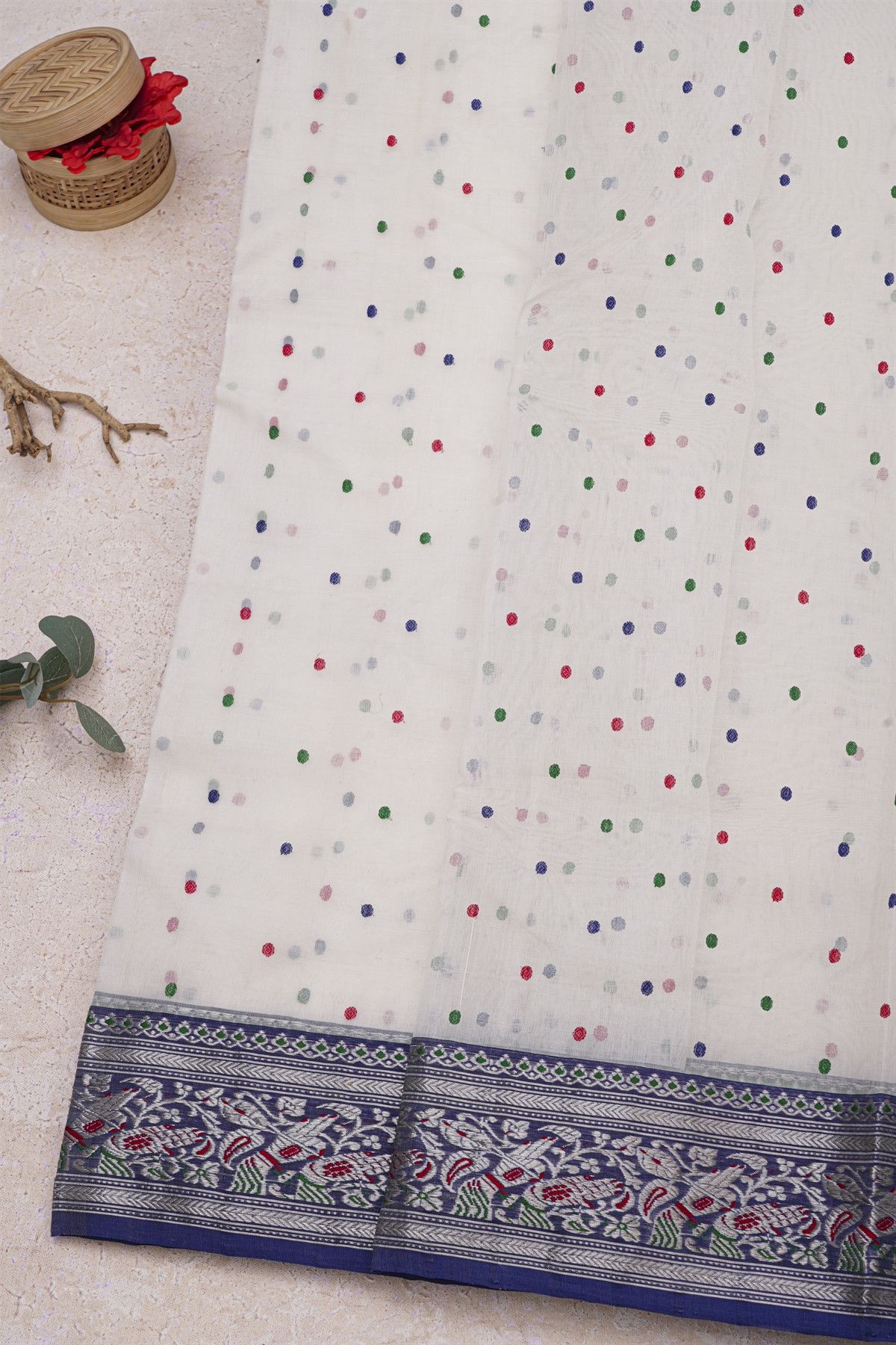Chanderi Silk White Saree With Florals And Leaves Jaal Border