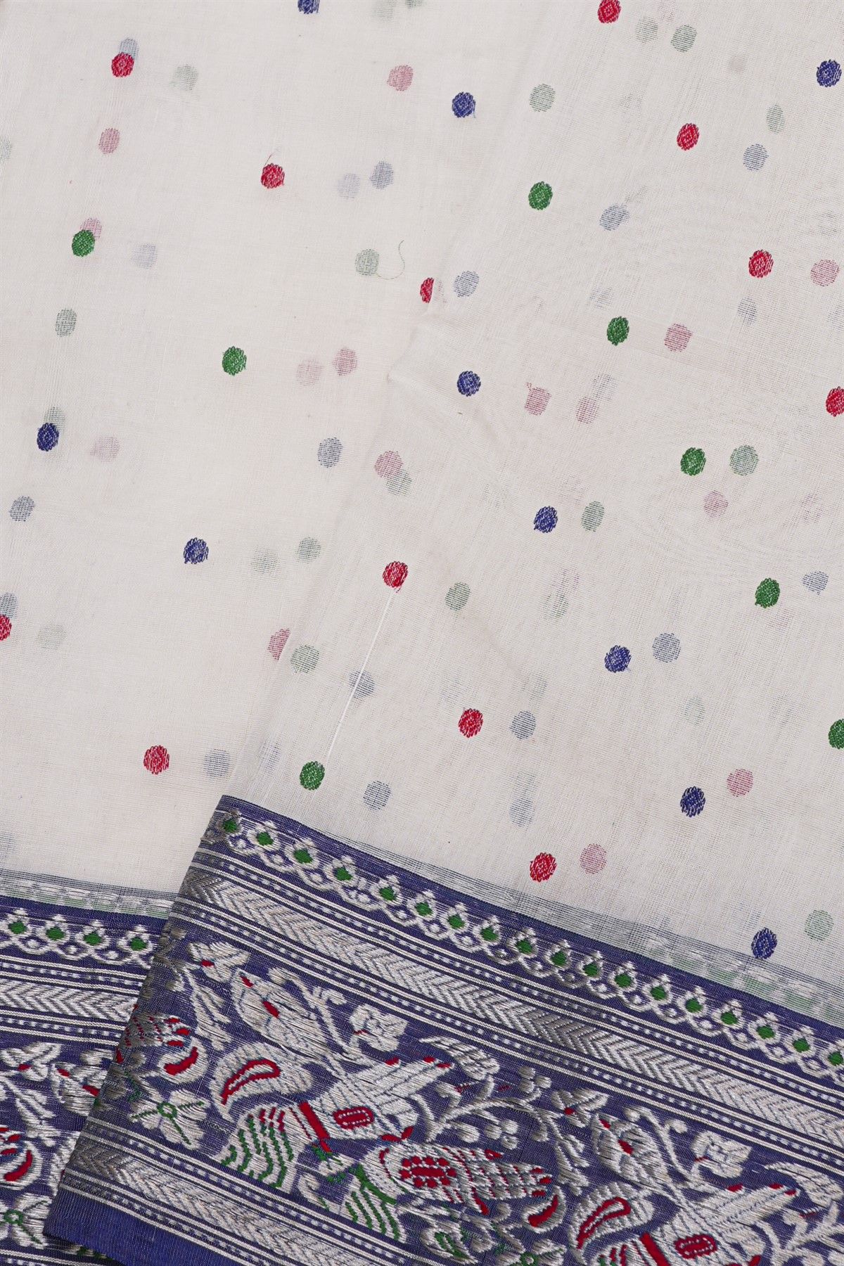 Chanderi Silk White Saree With Florals And Leaves Jaal Border