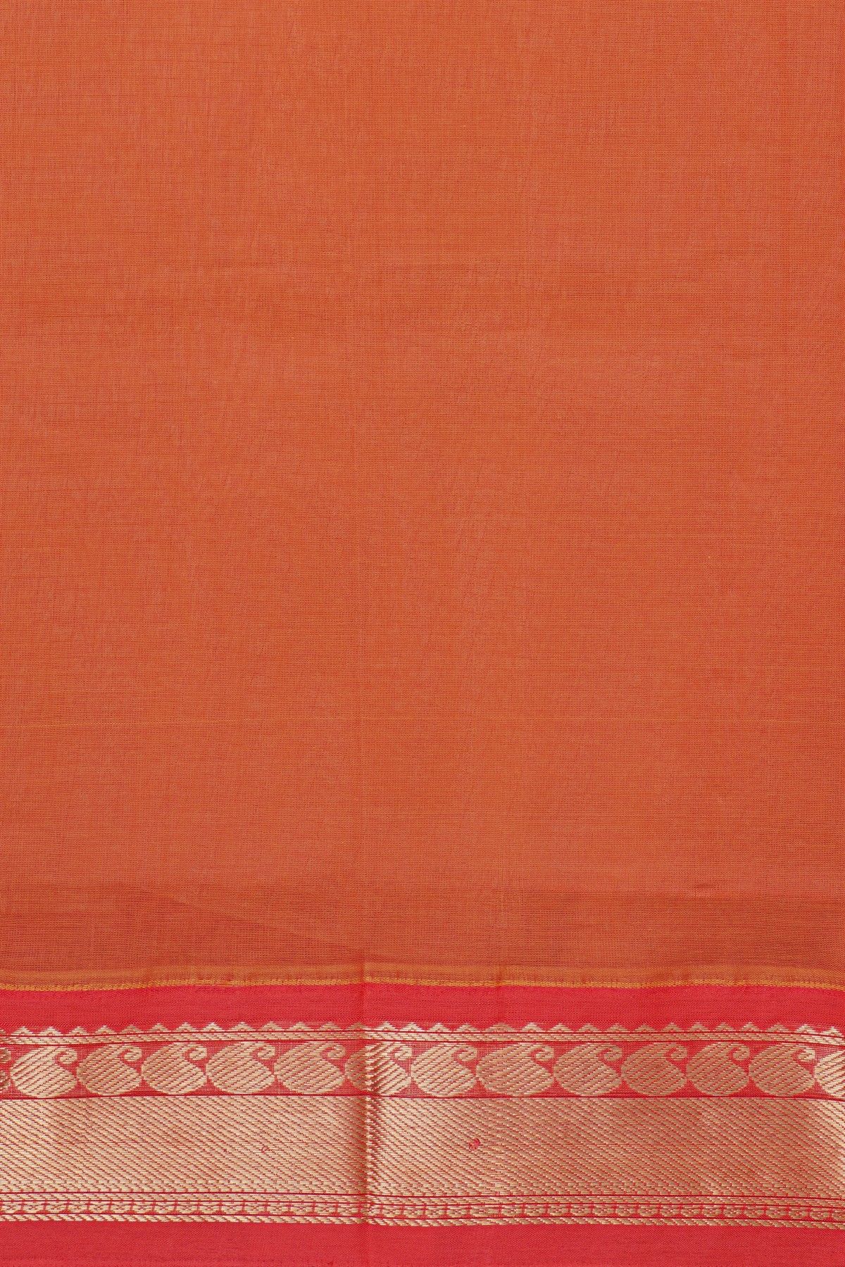 Kuppadam Sico Off White Saree With Cross Lines Paisley Border