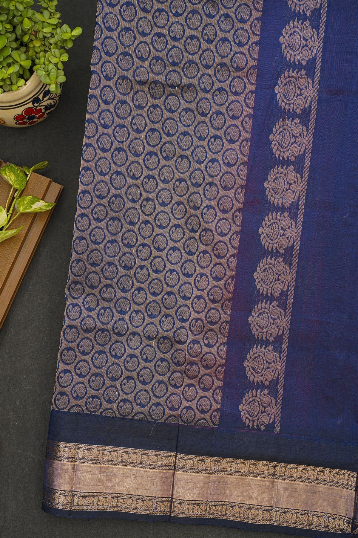 Chanderi Silk Rani Pink Saree With Peacocks Motifs Border