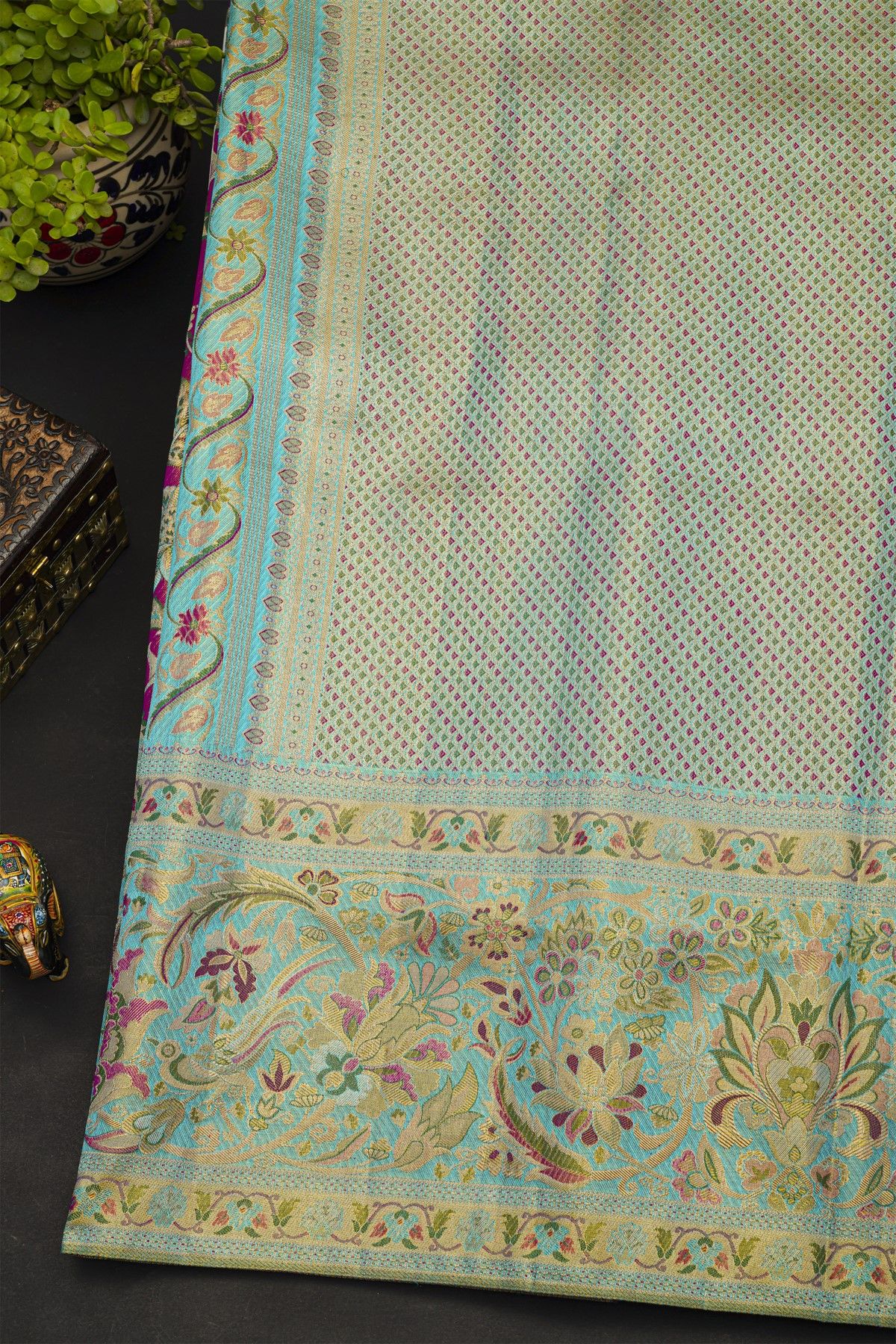 Kancheepuram Silk Rani Pink Saree With All Over Jamdani Weaving