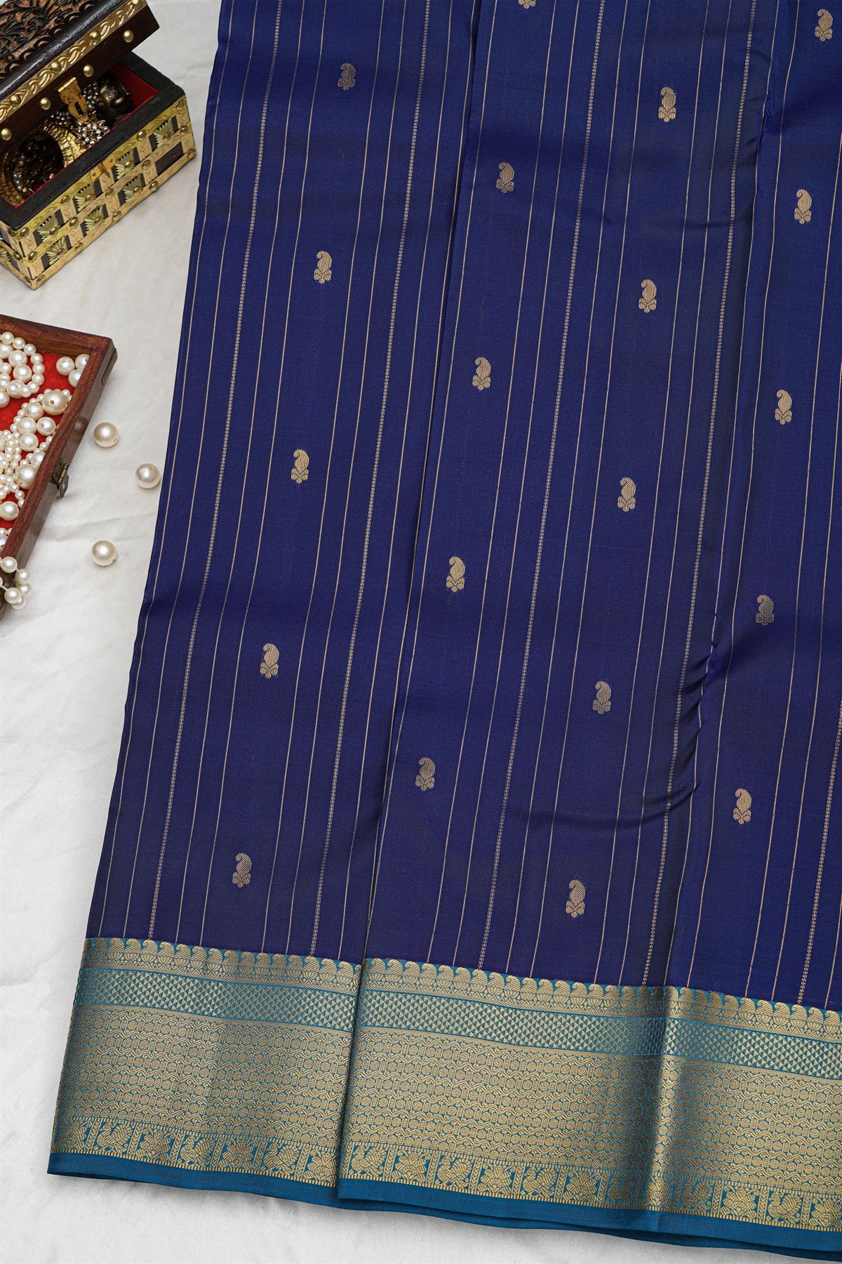 Kancheepuram Silk Royal Blue Saree Zari Lines Body With Contrast Border