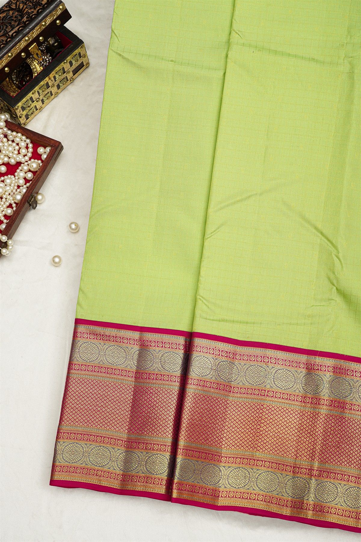 Kancheepuram Silk Light Green Saree With Zari Lines Checks Body Contrast Border