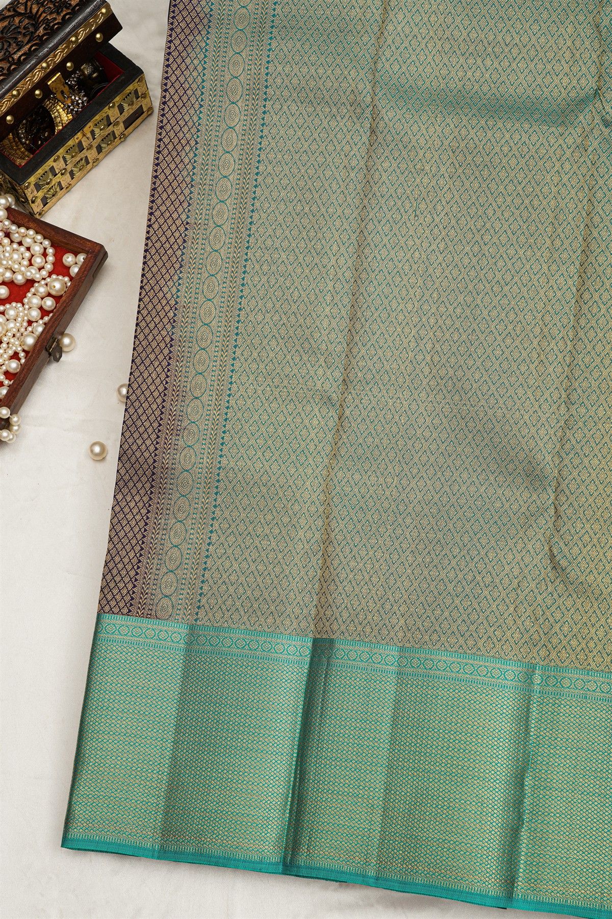 Kancheepuram Silk Navy Blue Saree With Floral Brocade Pallu