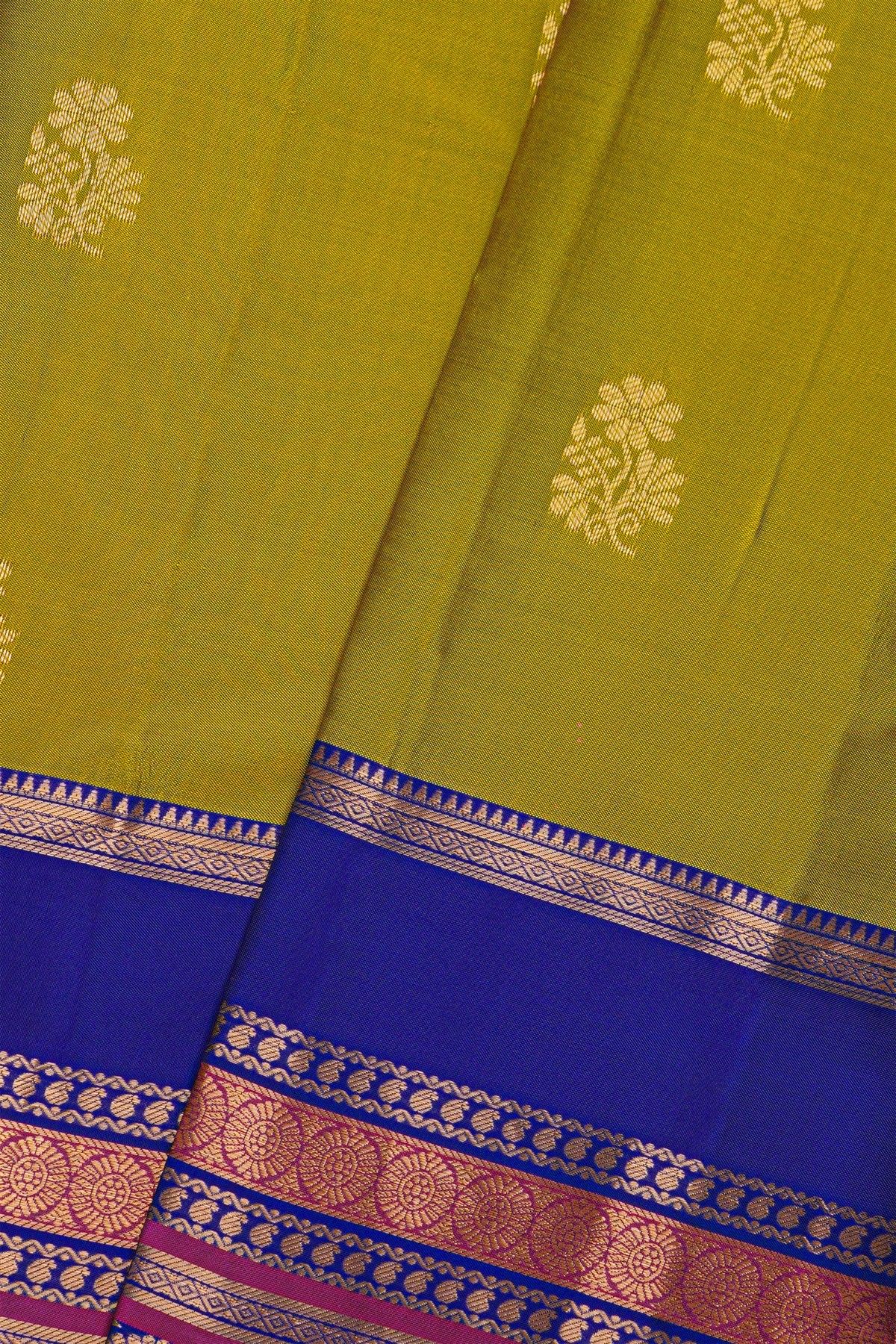 Kancheepuram Silk Mehendi Green Saree With Florals And Leaves Traditonal Gap Border