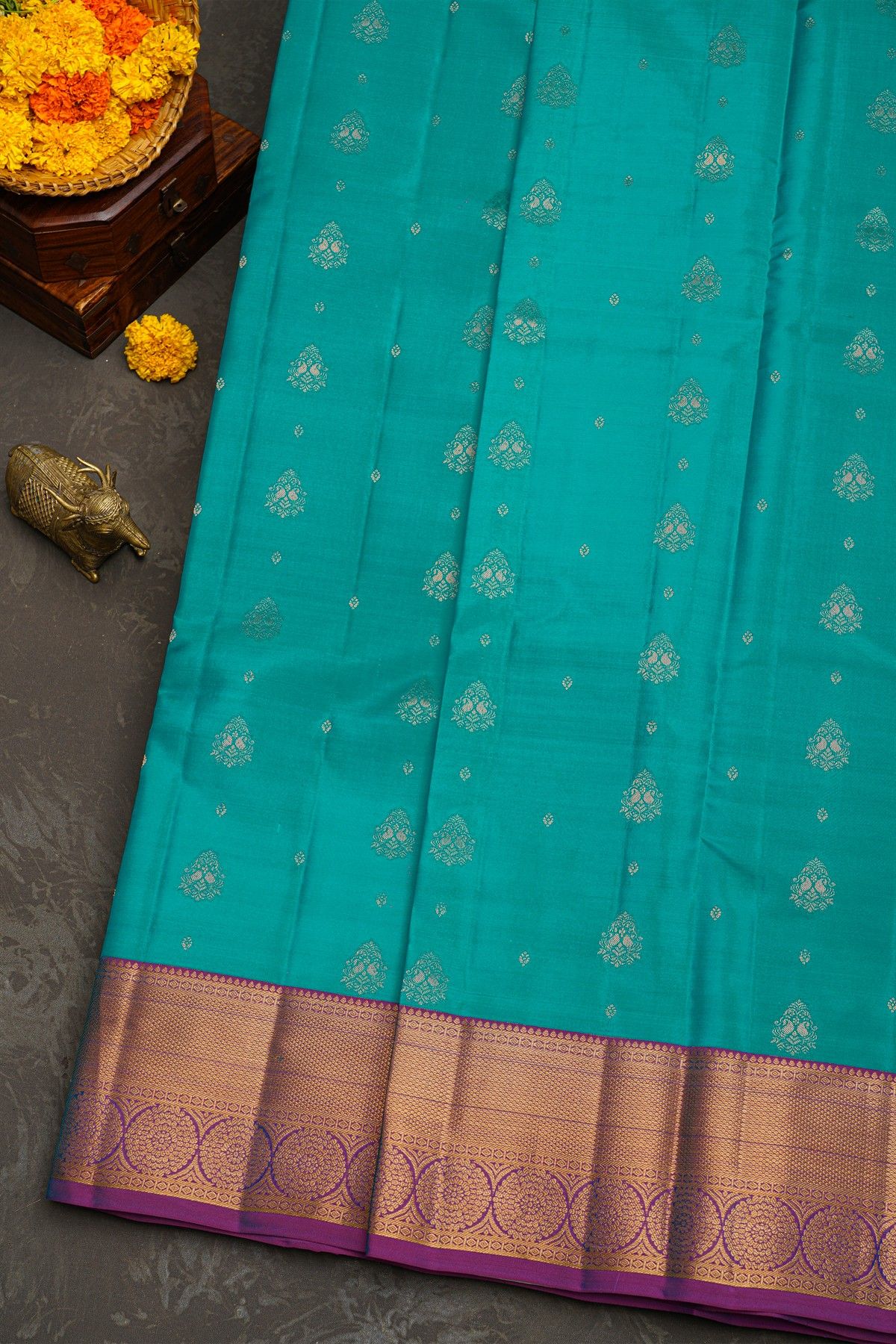 Kancheepuram Silk Sky Blue Saree With Florals And Leaves Border