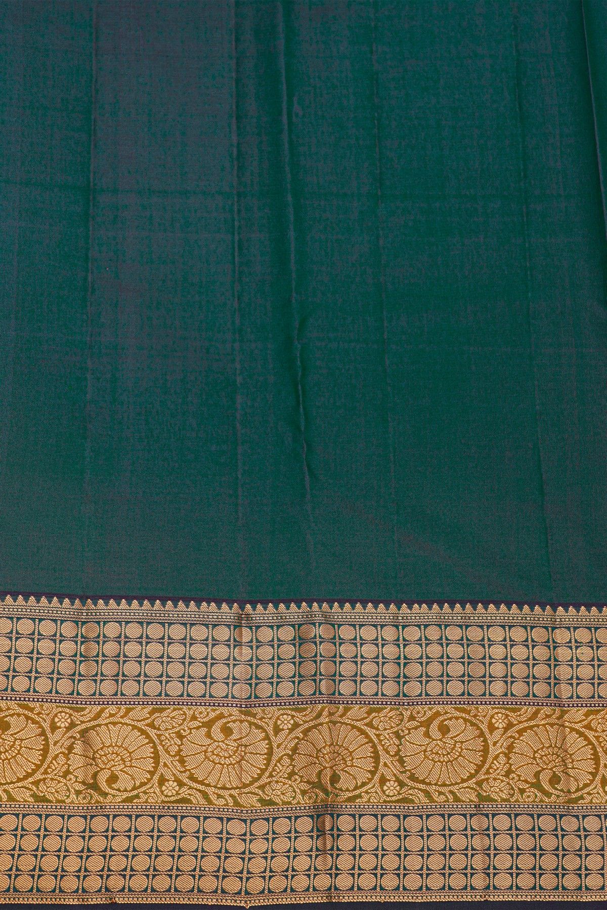 Kancheepuram Silk Green Saree With Floral Jaal With Buttis In Checks Border