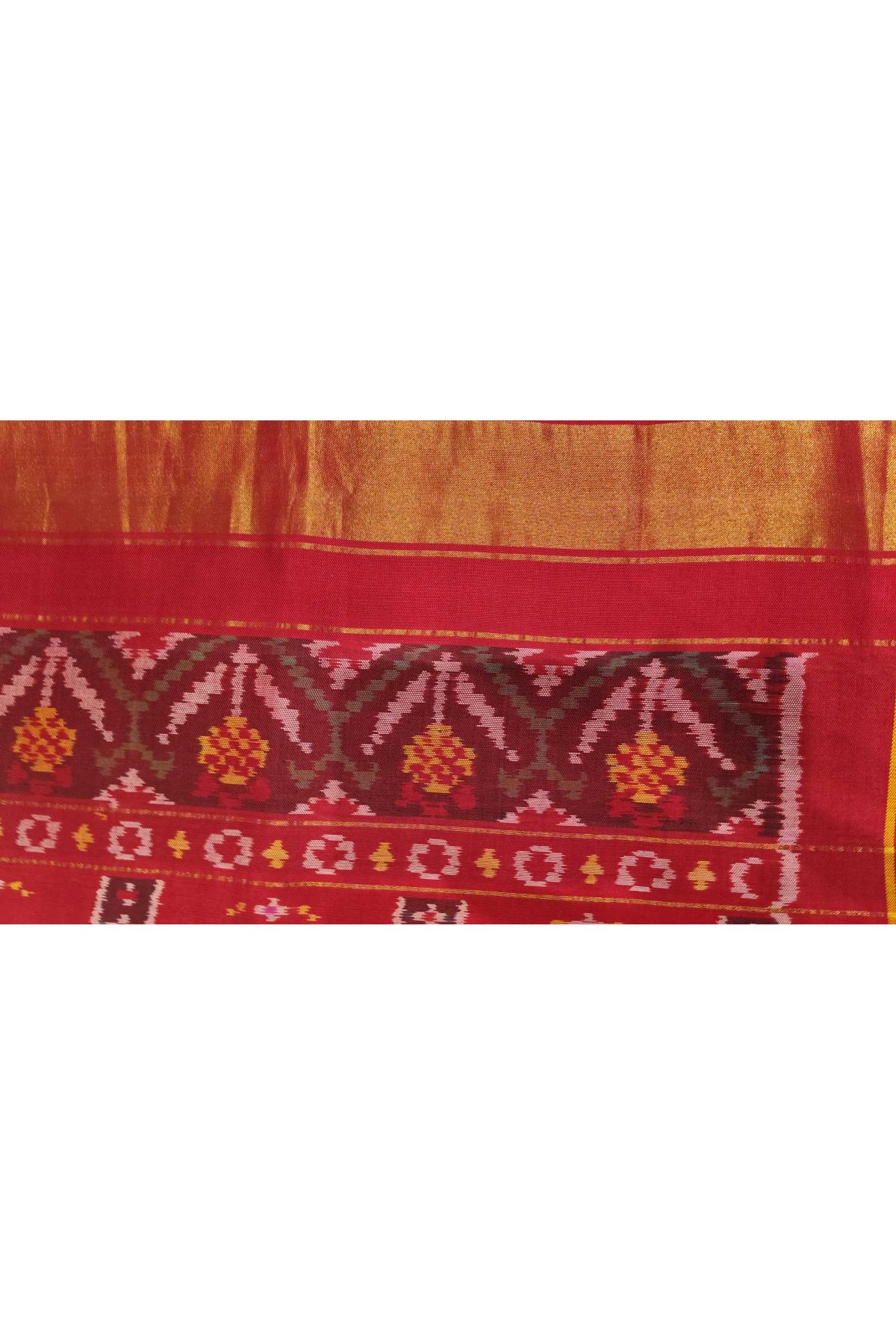Patola Silk Multi-Colour Saree With Florals And Birds Body