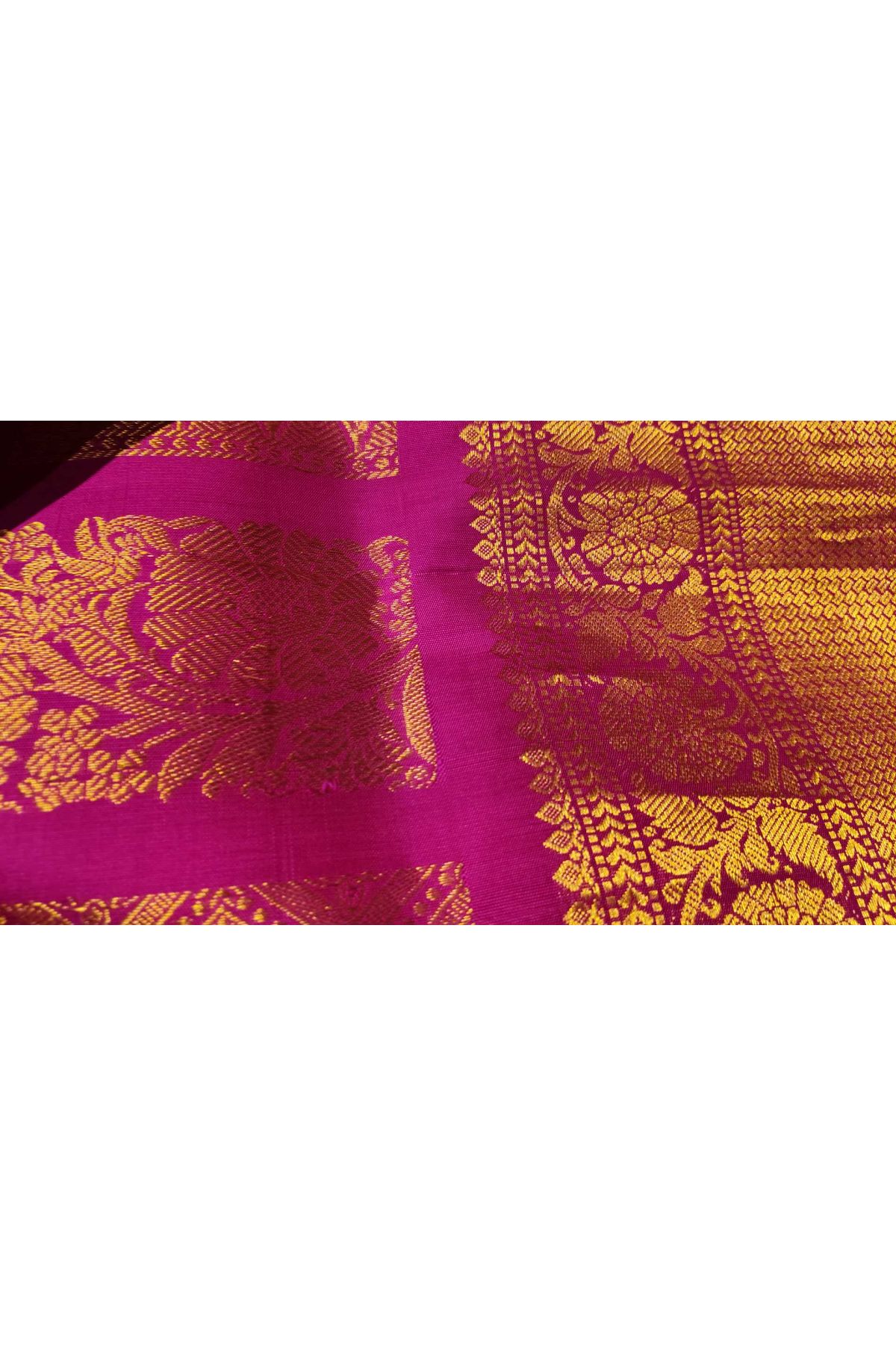 Gadwal Silk Pink Saree