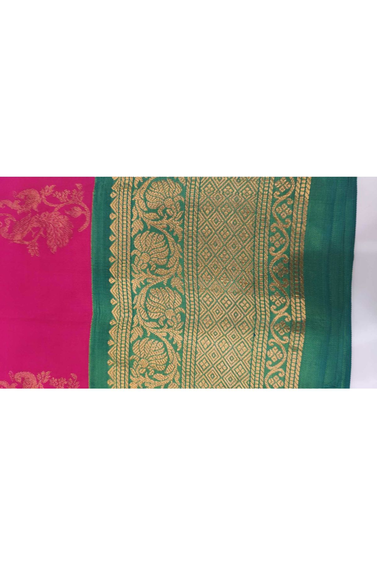 Gadwal Silk Rani Pink Saree