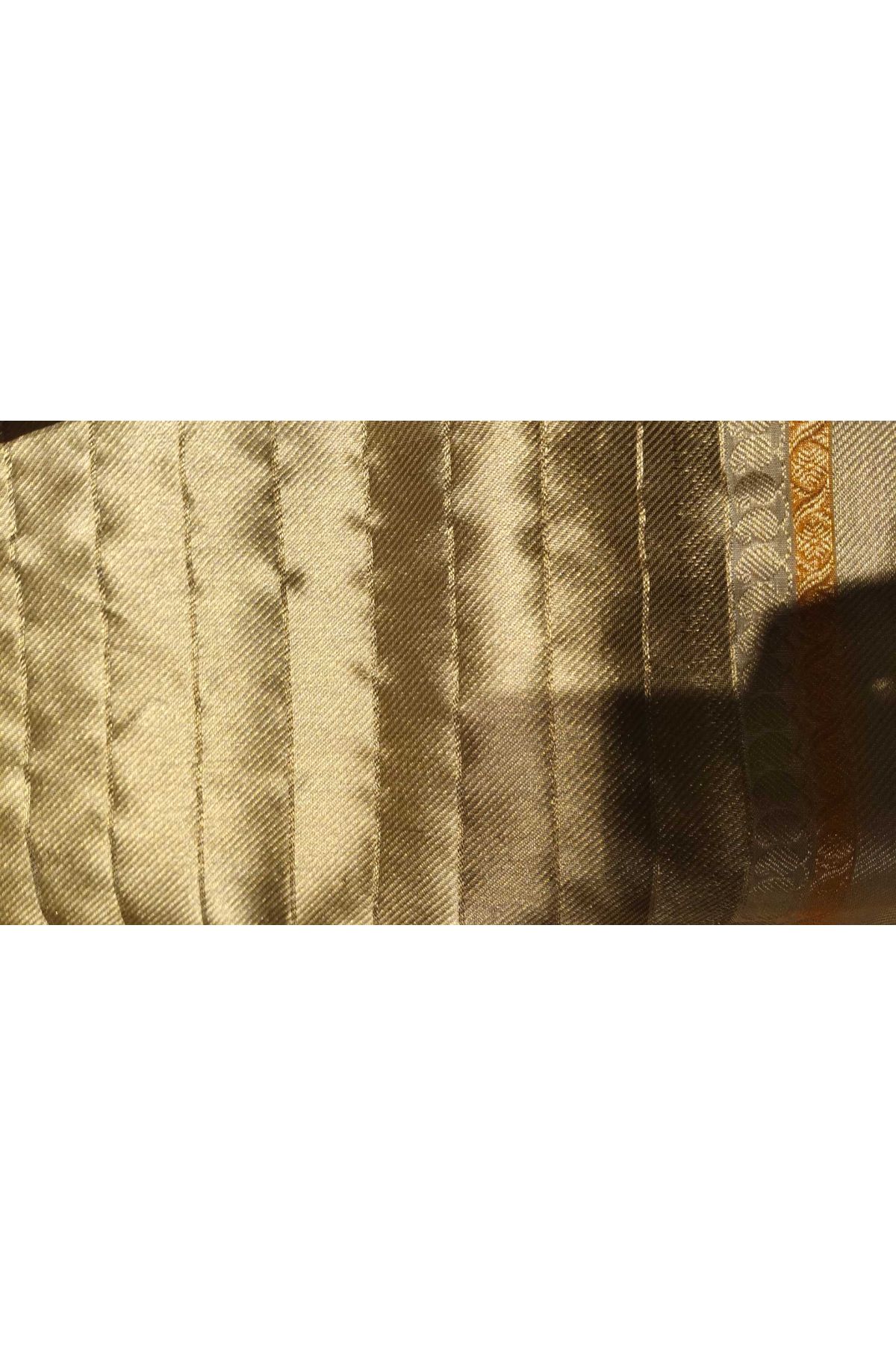 Chanderi Silk Cream Saree With Kaddi Border