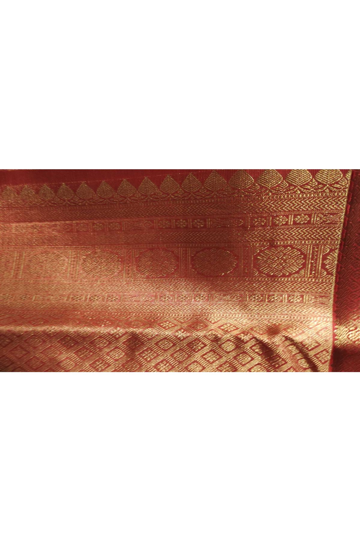 Kancheepuram Tissue Bottle Green Saree With Florals Jaal Body And Mango Paisley Border