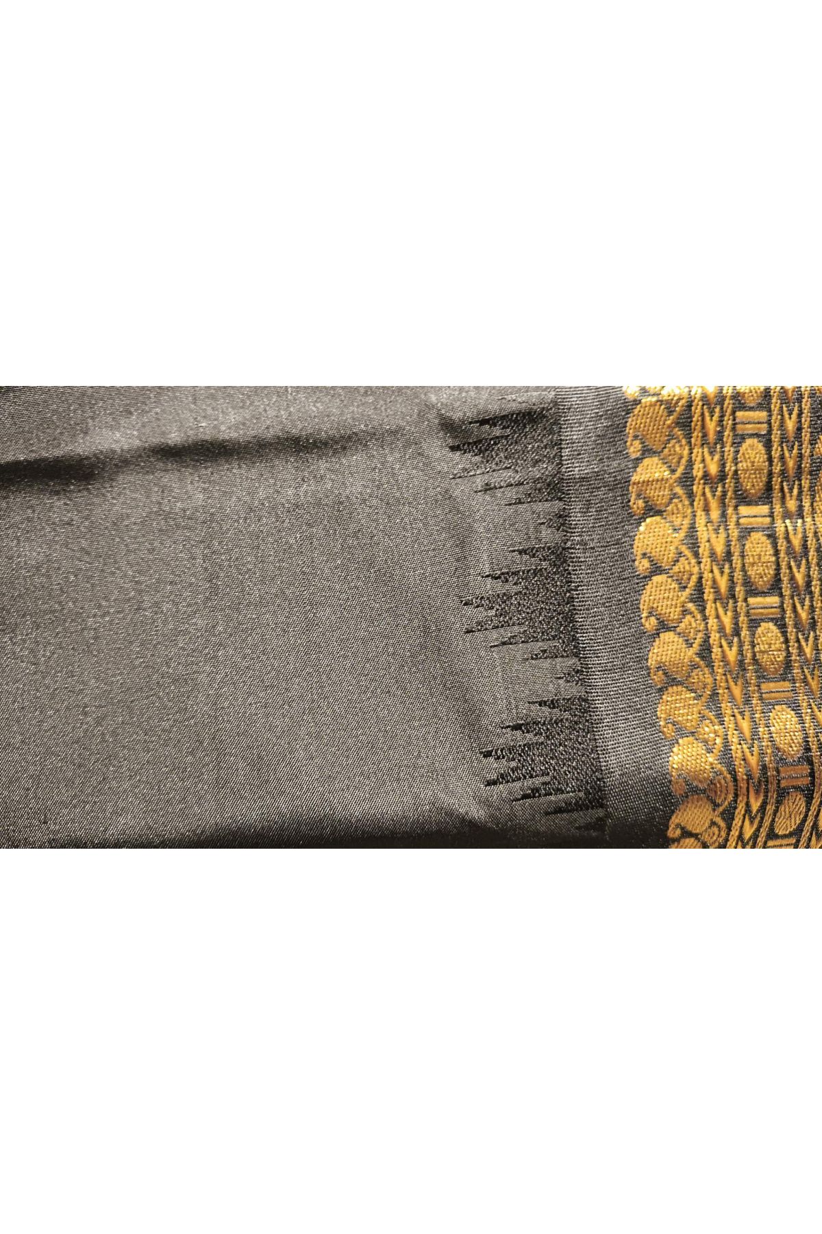 Gadwal Silk Off White Saree