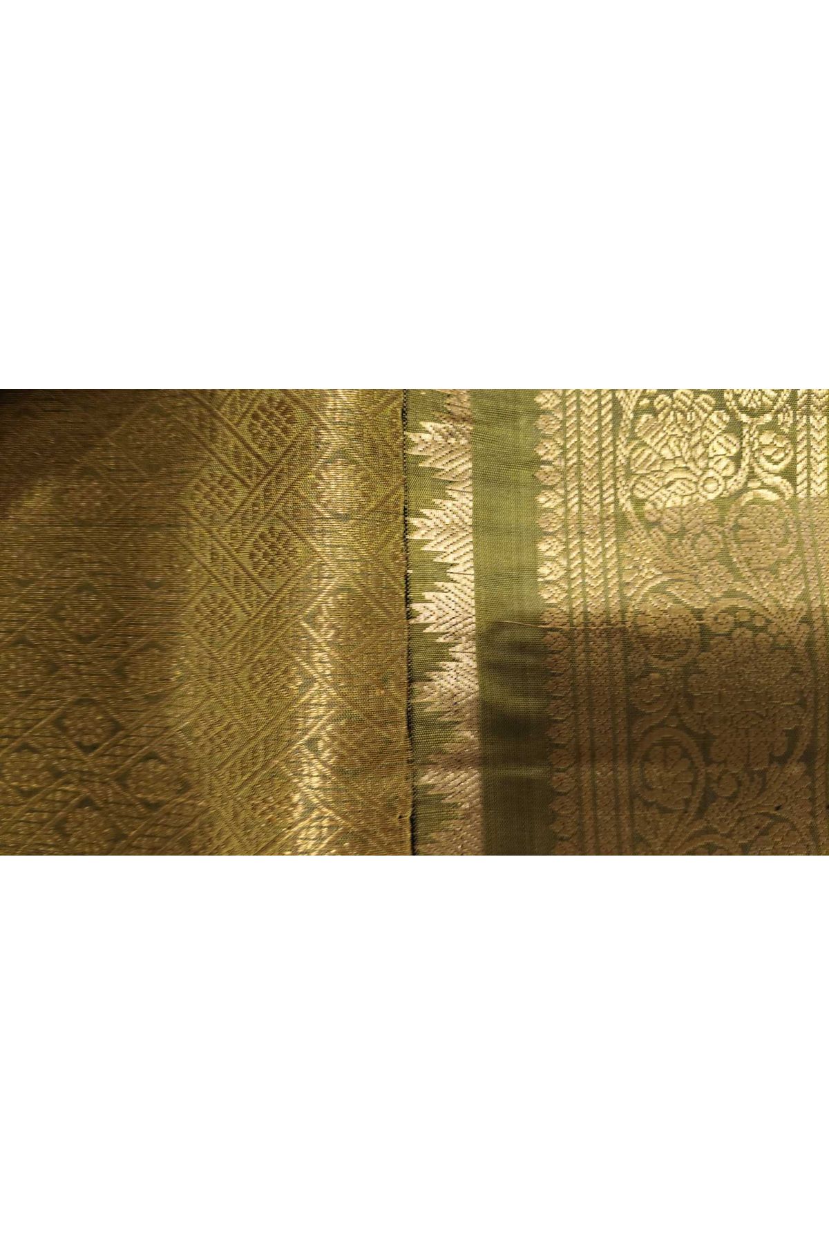 Gadwal Silk Navy Blue Saree