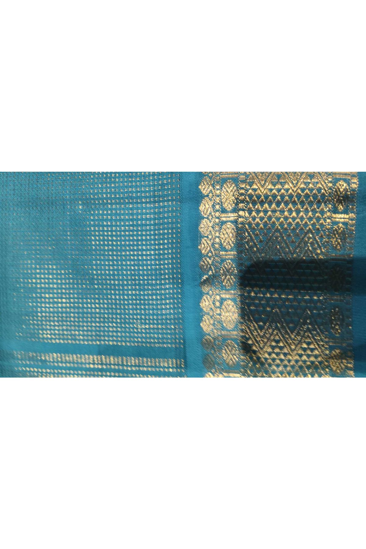Kancheepuram Silk Royal Blue Saree With Checks Body And Contrast Gap Border