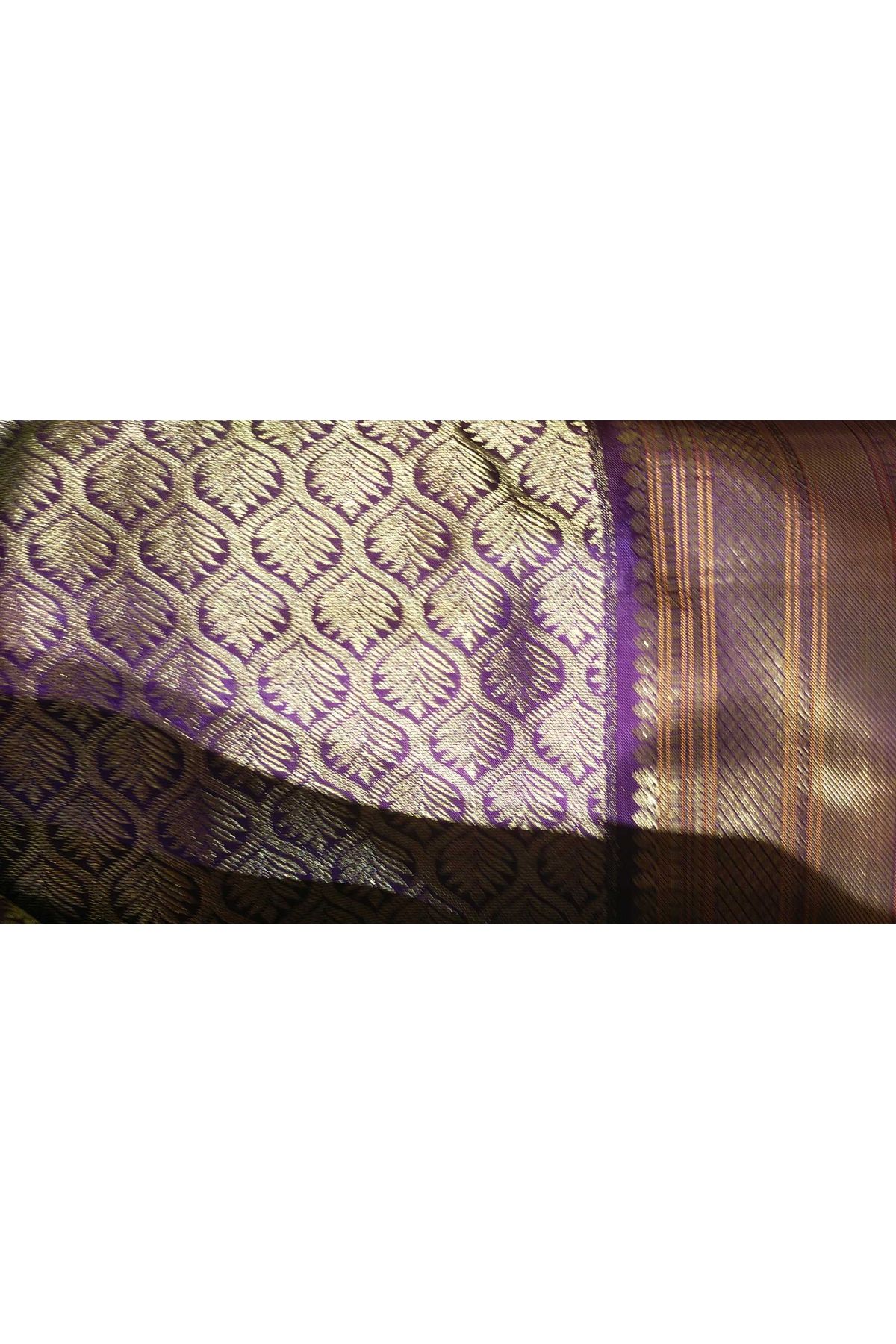 Kancheepuram Silk Parrot Green Saree With Zari Lines Body Contrast Border