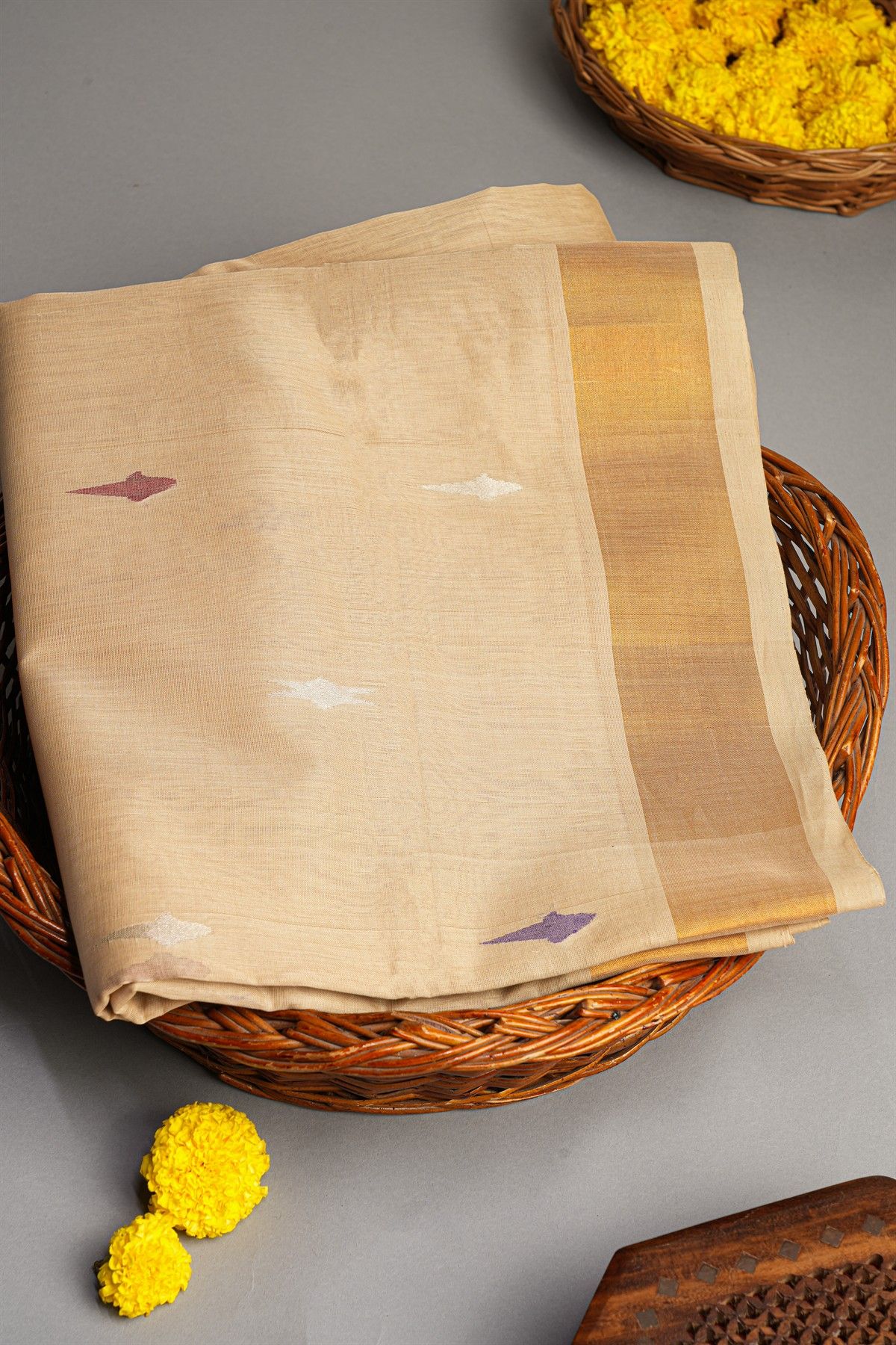 Khaadi Cotton Cream Saree