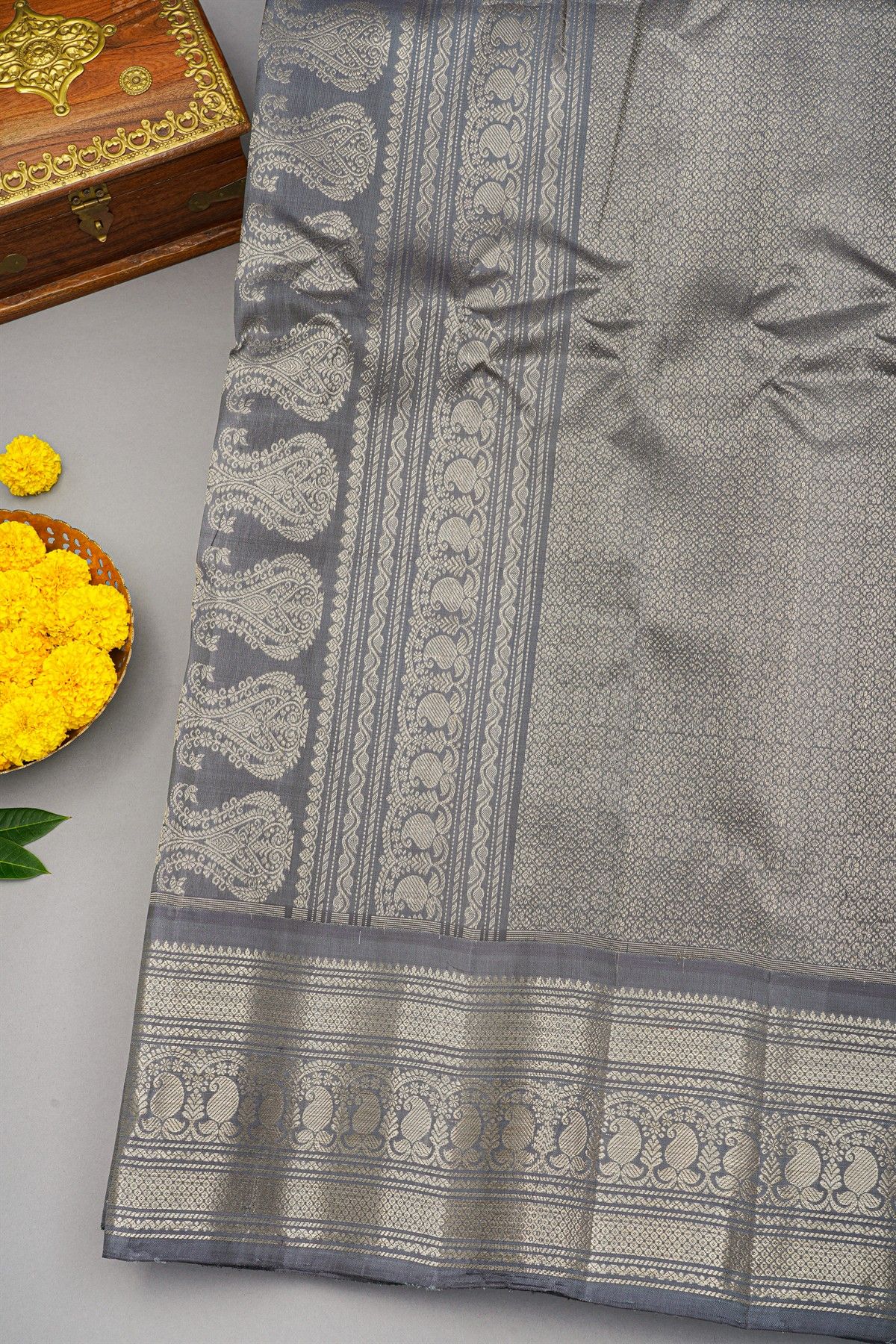 Gadwal Silk Light Green Saree