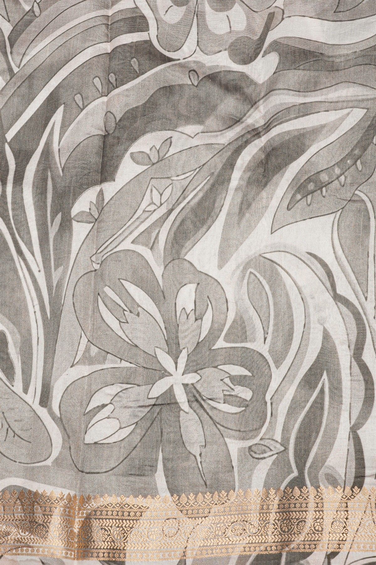 Matka Silk Off White Saree