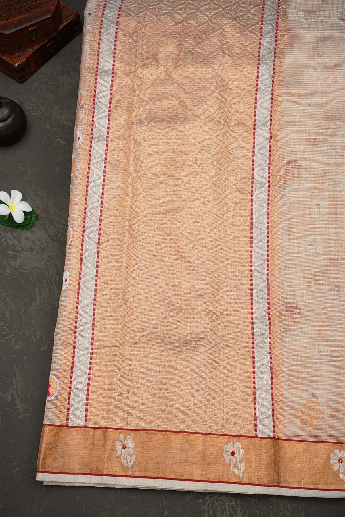 Zari Kota Off White Saree