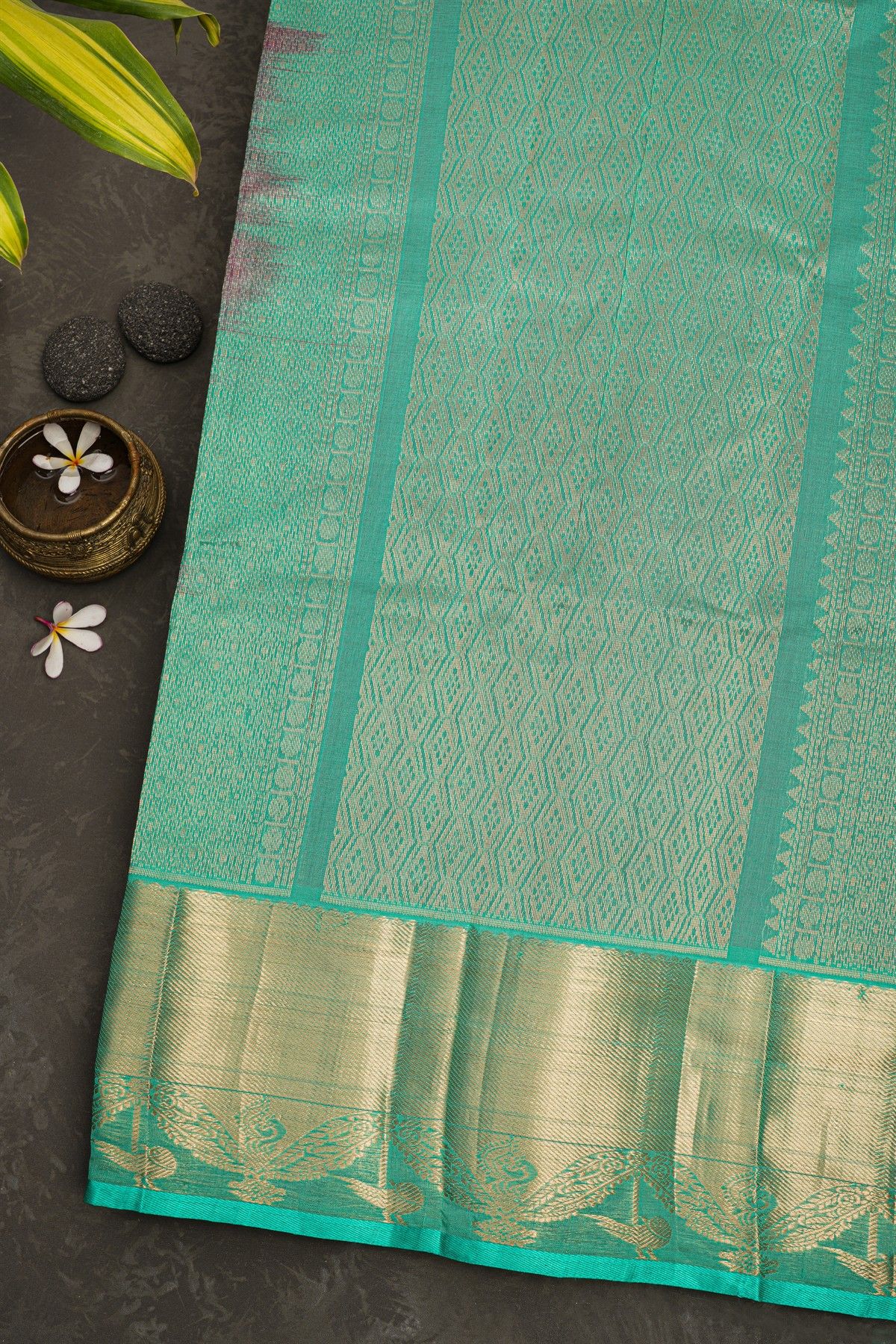 Kuppadam Sico Magenta Saree