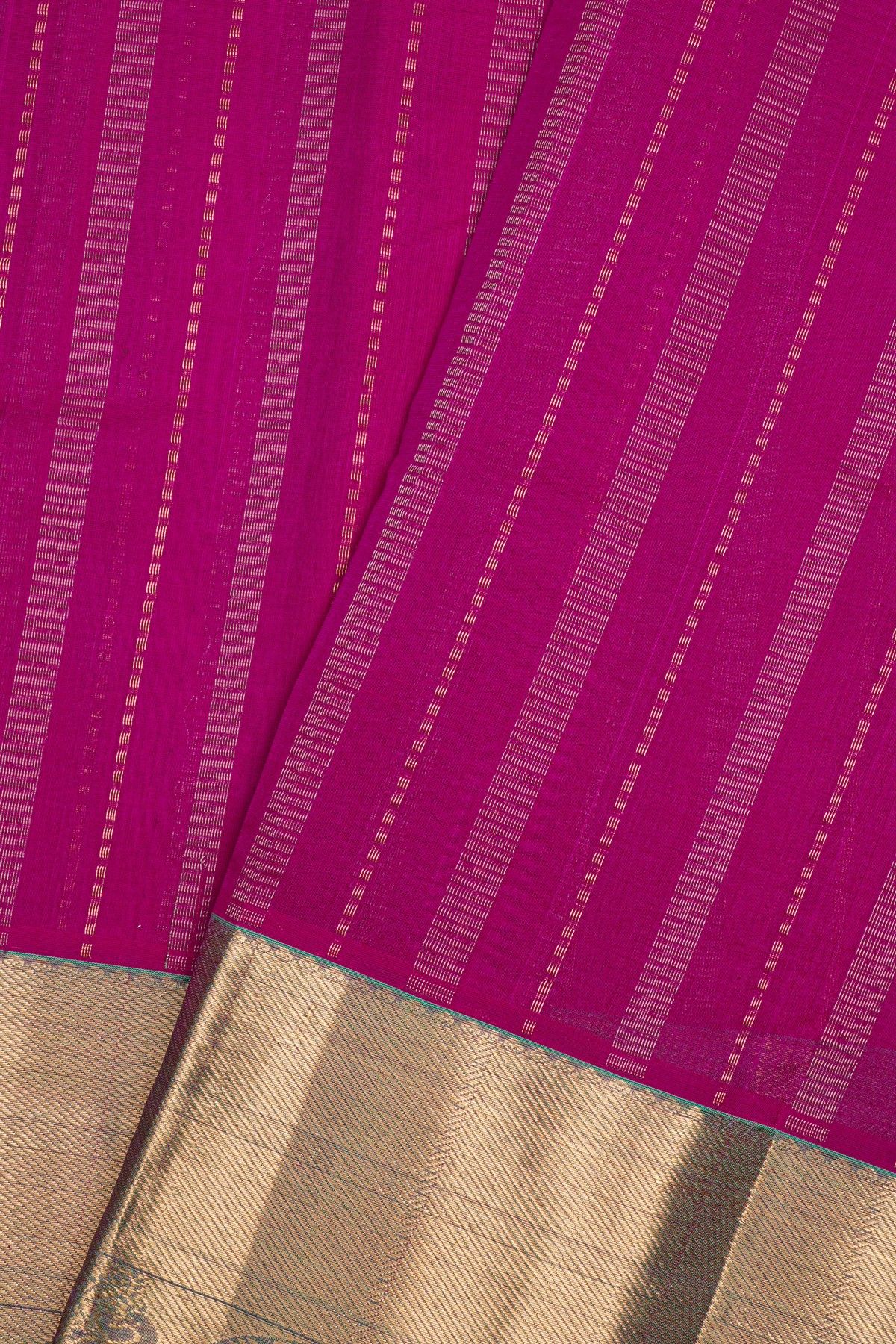 Kuppadam Sico Magenta Saree