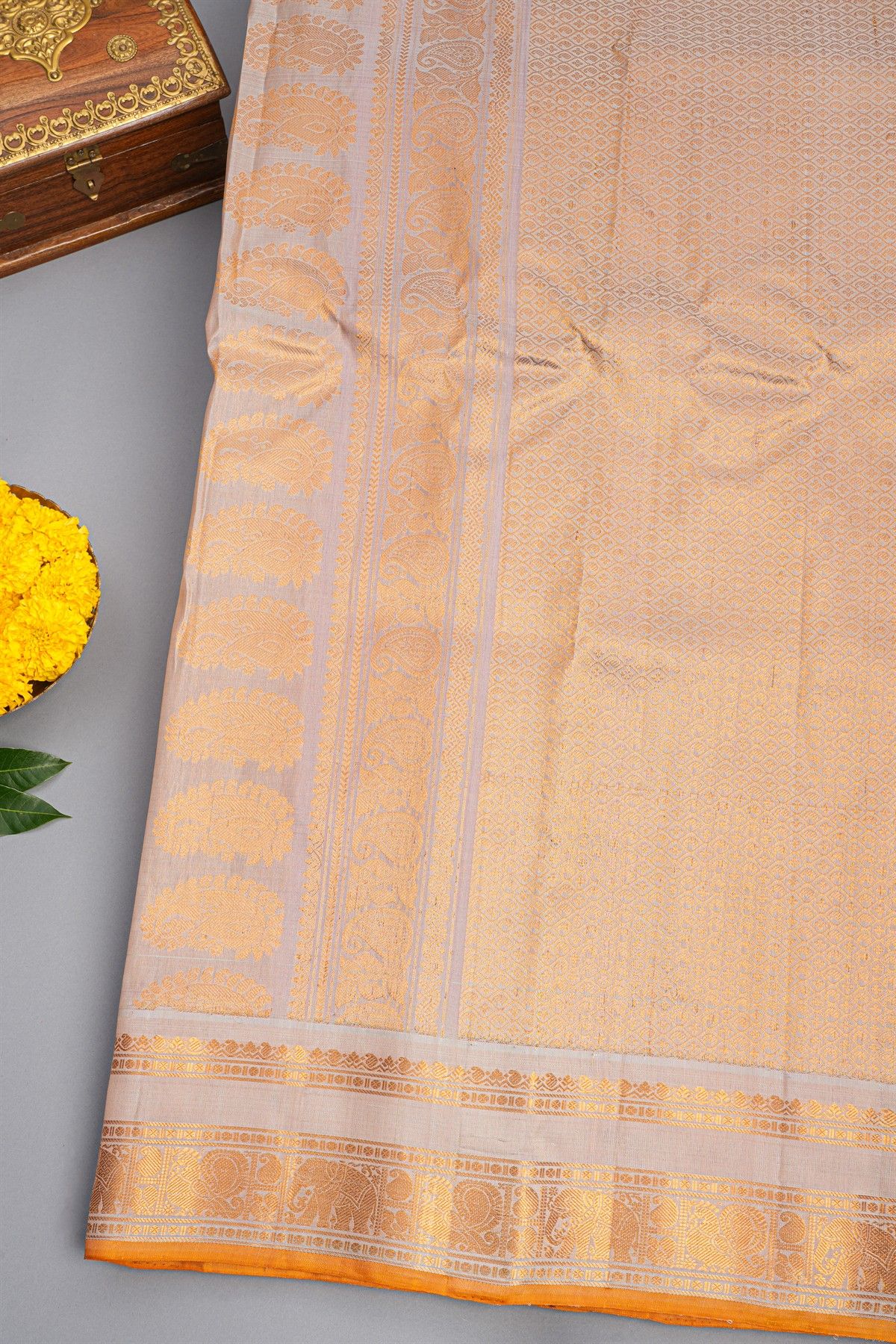 Gadwal Silk Lavender Saree