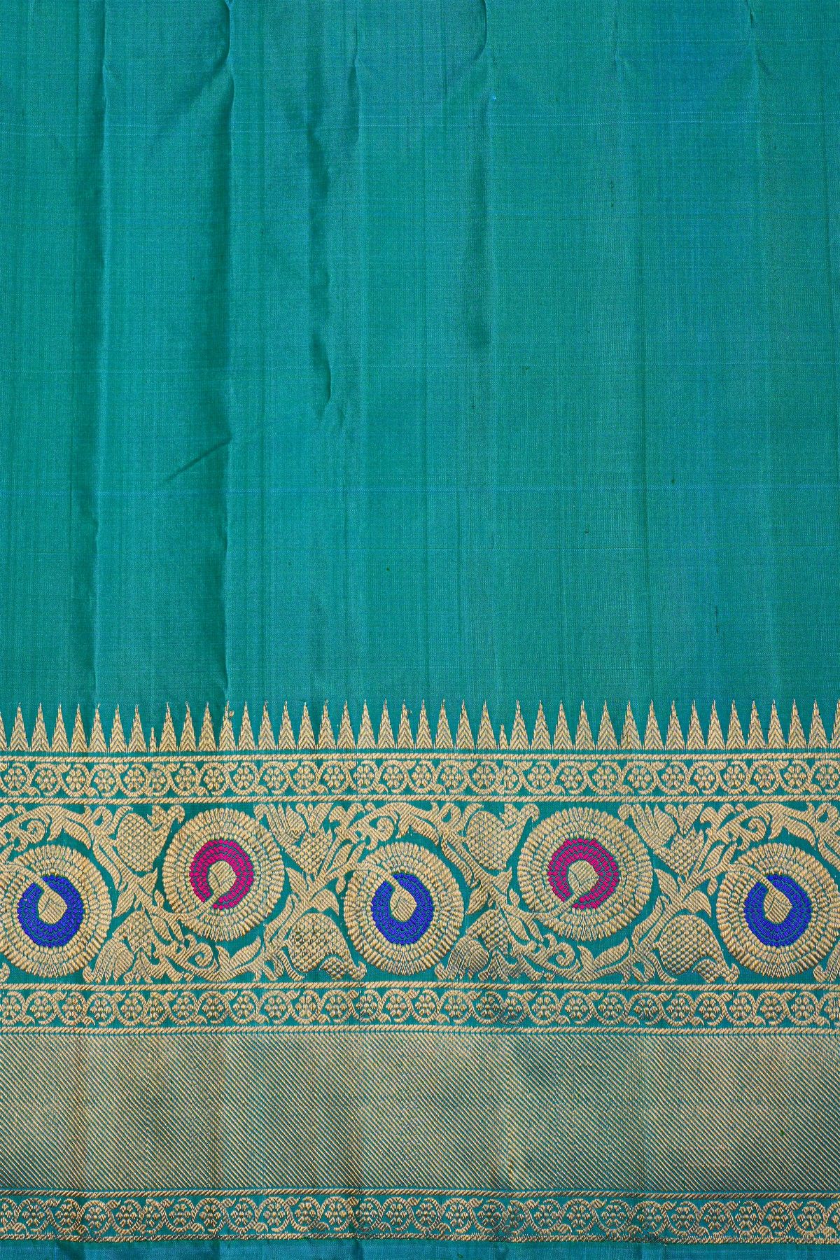 Gadwal Silk Mehendi Green Saree