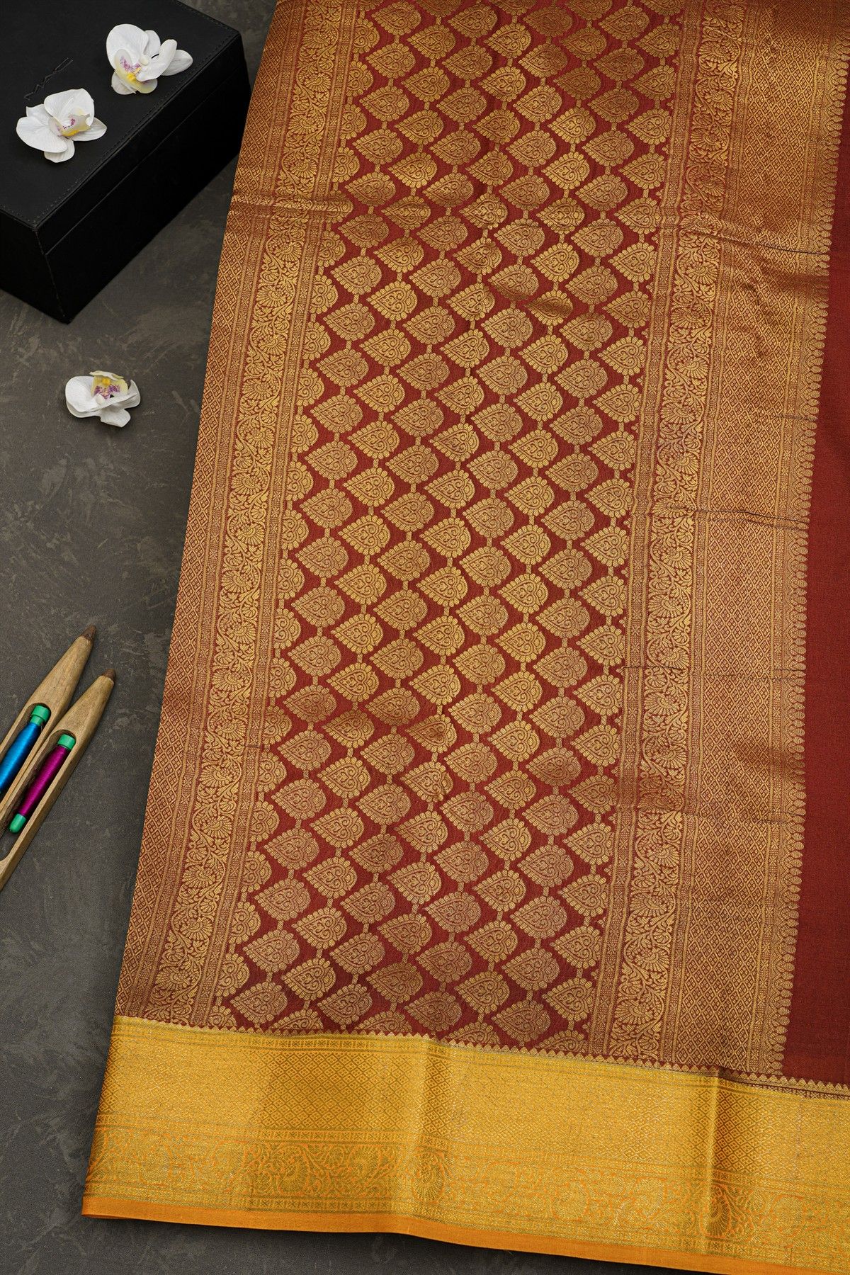 Mysore Crepe Dual Colour Saree