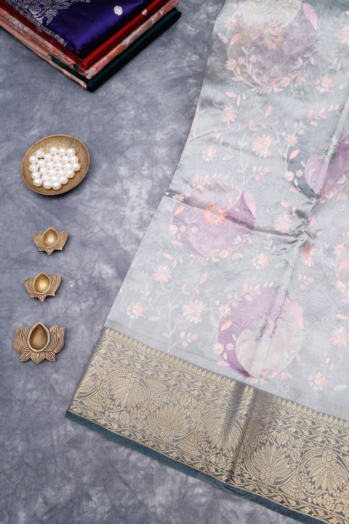 Matka Silk Light Grey Saree