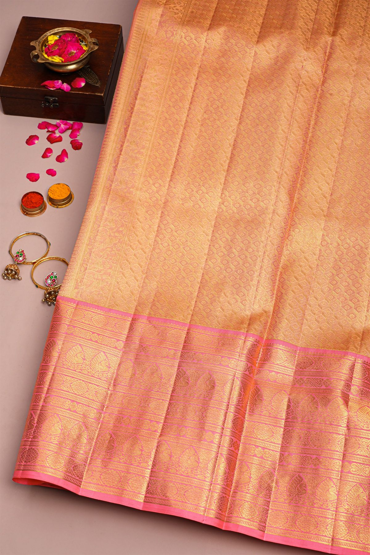 Kancheepuram Tissue Gold Saree