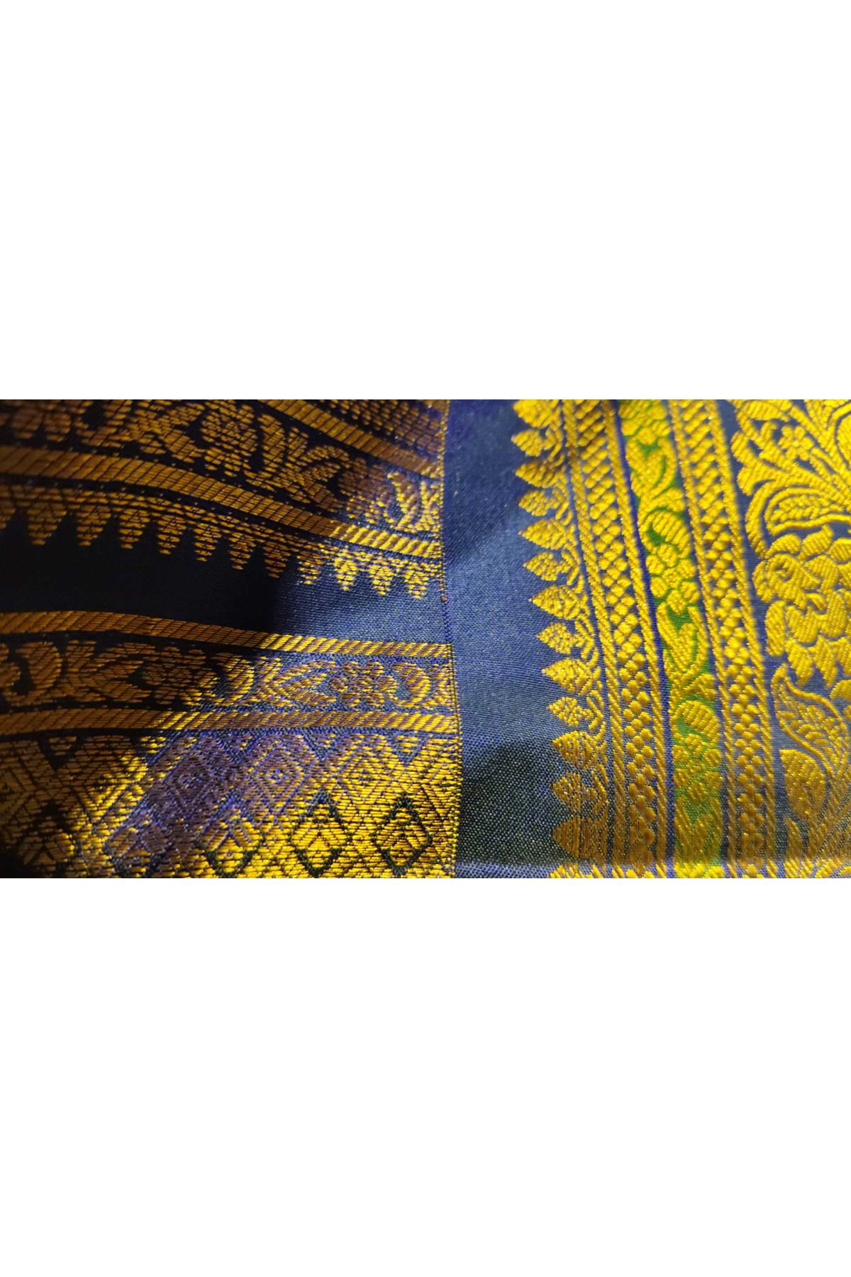 Gadwal Silk Blue Saree