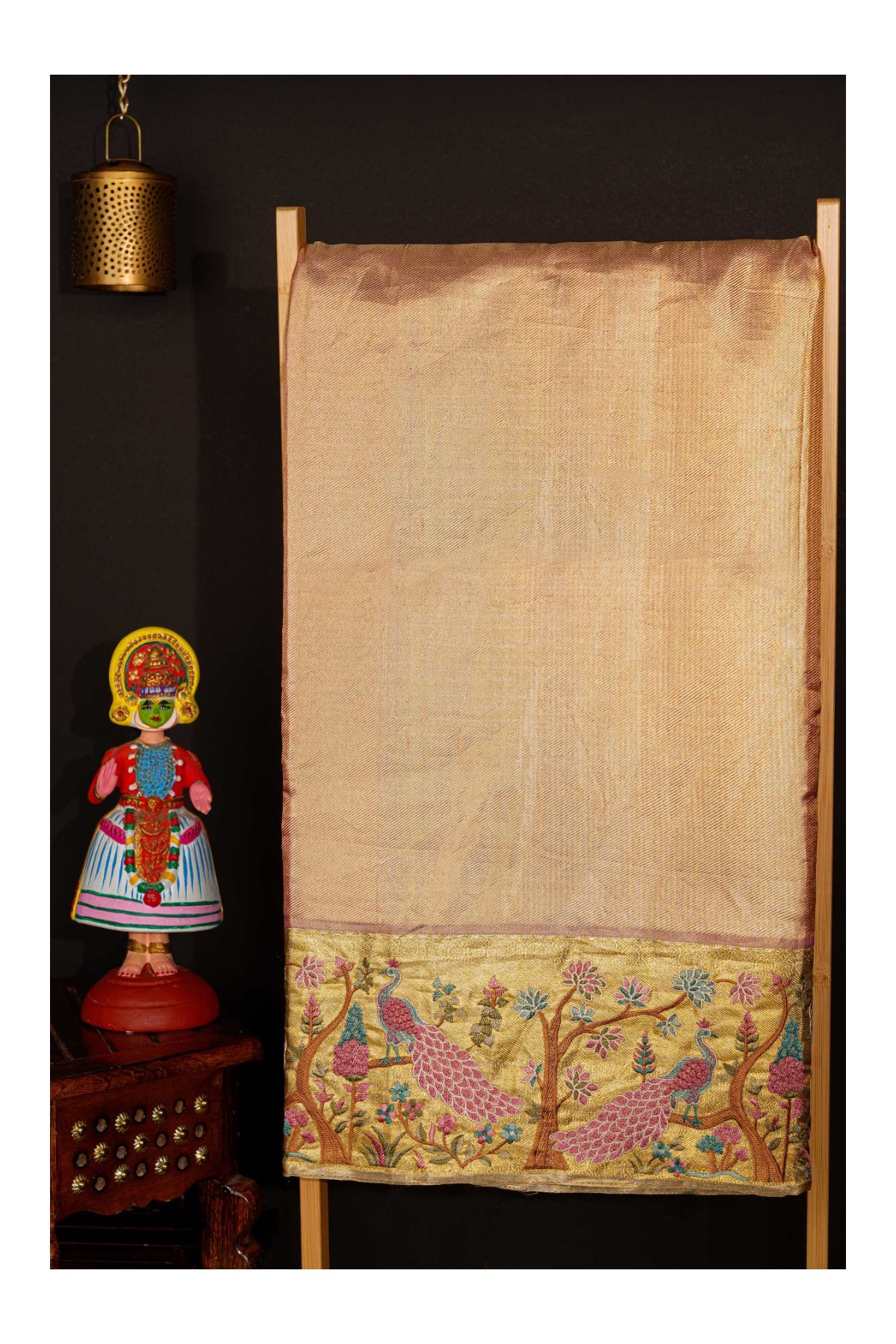 Fusion Kancheepuram Tissue Gold Saree With Thread Work Peacocks Border