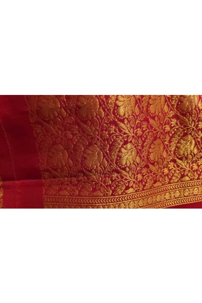 Gadwal Silk Mustard Saree With Meenakari Buttis And Ganga Jamuna Border