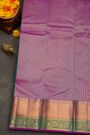 Kancheepuram Silk Peacock Green Saree With Florals And leaves In Cross Lines Border